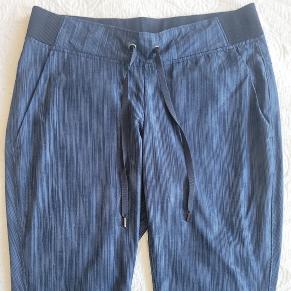 ATHLETA 2 PETITE - Picture 5 of 7